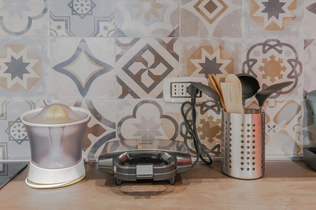 "Casa Picasso" Elegant Studio In The Heart Of Genova Buitenkant foto